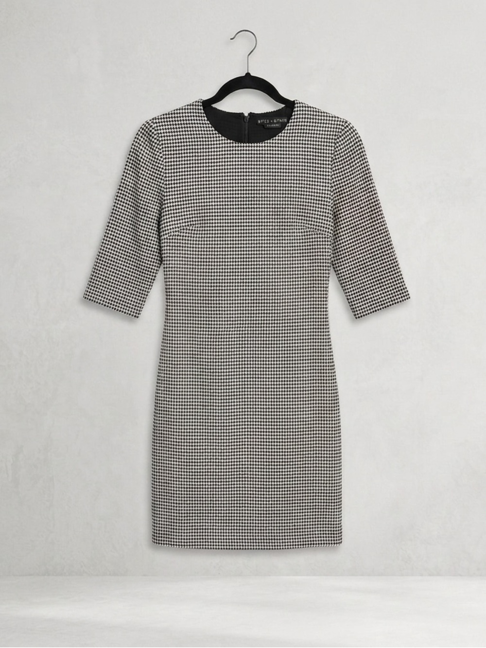 Alice + Olivia Black and White Houndstooth Midi Dress
